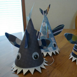 幼儿园自制帽子的教程 儿童鲨鱼帽手工制作