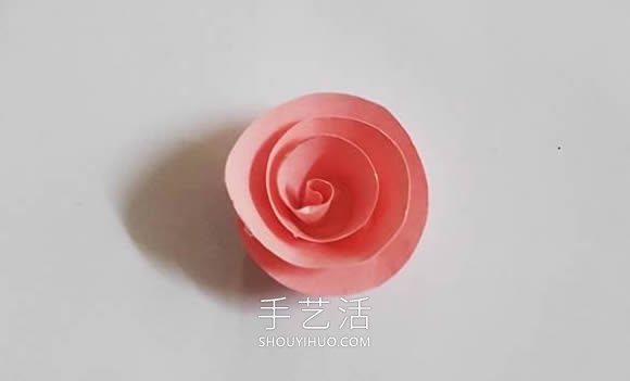 简单自制纸玫瑰花球的方法图解教程