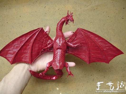 动物和虚构人物折纸作品