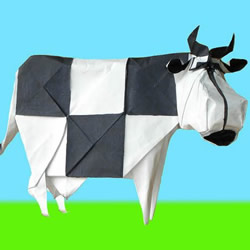 超难的方块奶牛折纸 用黑白色表现身上花纹