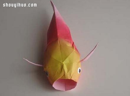 折纸逼真立体金鱼 金鱼的折法图解教程
