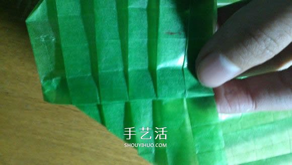 立体螳螂的折法图解 折纸小螳螂的详细步骤