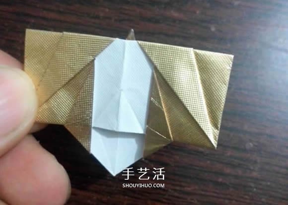 烟盒纸废物利用 手工折纸立体猫头鹰图解步骤