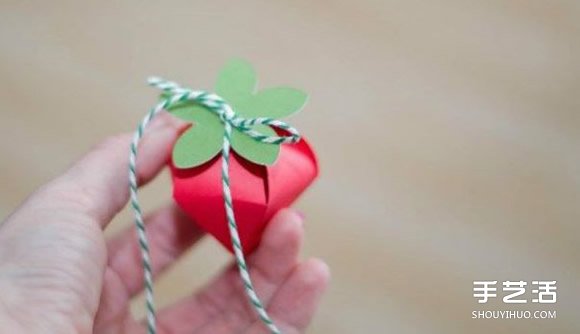 草莓包装盒手工制作 草莓造型喜糖盒子的做法