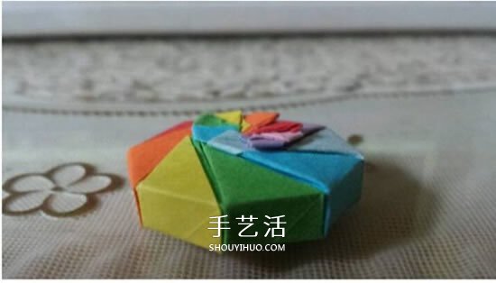 八角形纸盒的折法图解 手工折纸彩虹盒子步骤