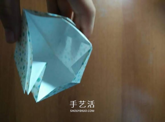 好玩魔术盒的折法图解 可收缩盒子的折法步骤