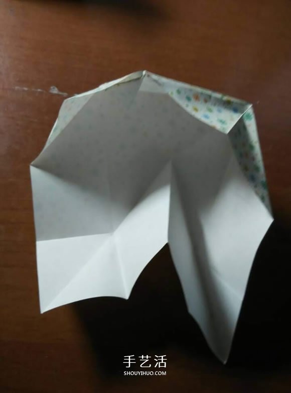 好玩魔术盒的折法图解 可收缩盒子的折法步骤
