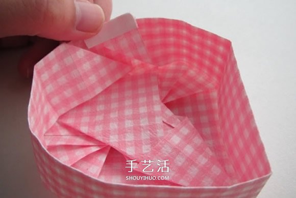 爱心盒子的折法有盖 折心形纸盒的步骤图解