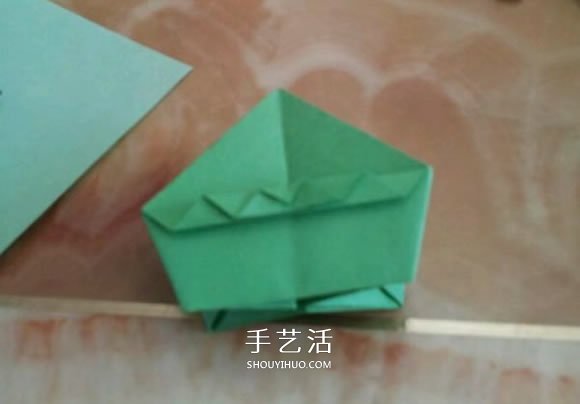 简单手工折纸盒子图解 漂亮的正方形纸盒折法