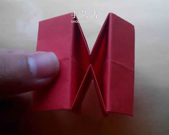 儿童简单折纸盒教程 鼎形纸盒的折法图解