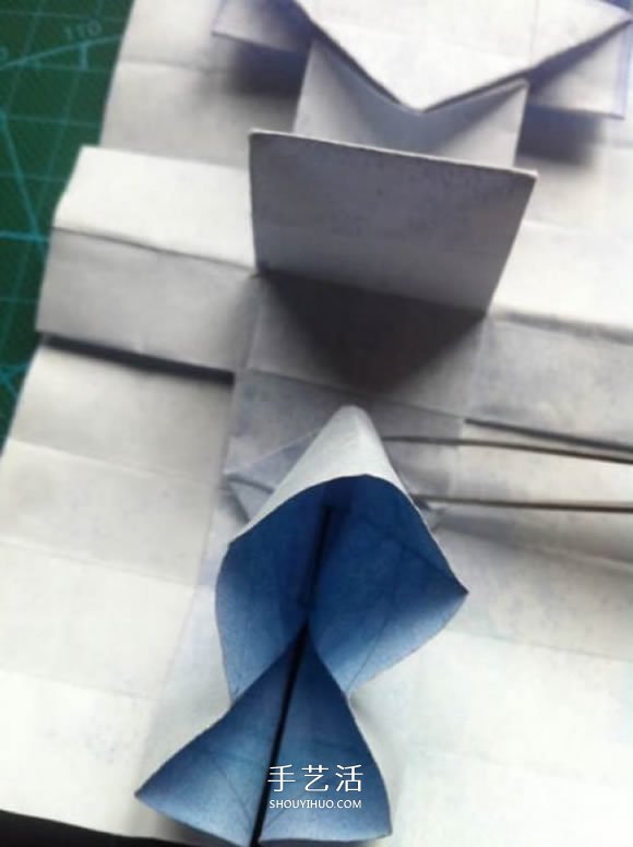 谷田尚之的折纸教程 可爱纸巾盒的折法图解