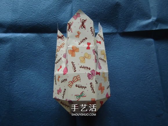 八面玲珑绣球礼盒折法 折纸绣球礼品盒的方法