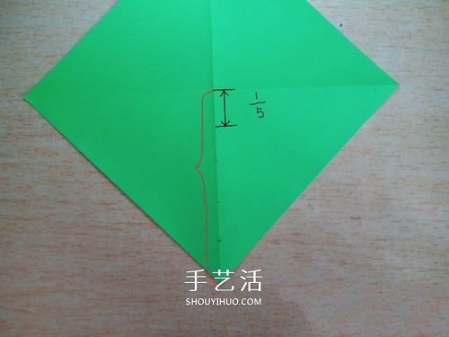大格纹爱心的折纸方法 简单格纹心叠纸图解