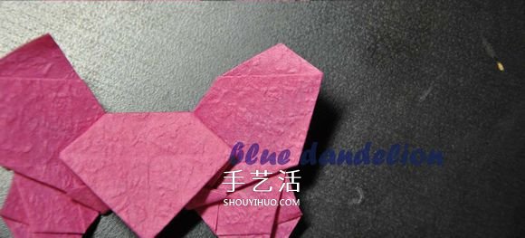 浪漫蝴蝶心的折法图解 折纸蝴蝶爱心的步骤图