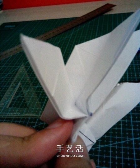 六翼炽天使之心折法 折纸带六翼翅膀爱心图解