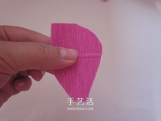 皱纹纸糖果花的做法 皱纹纸玫瑰花手工制作