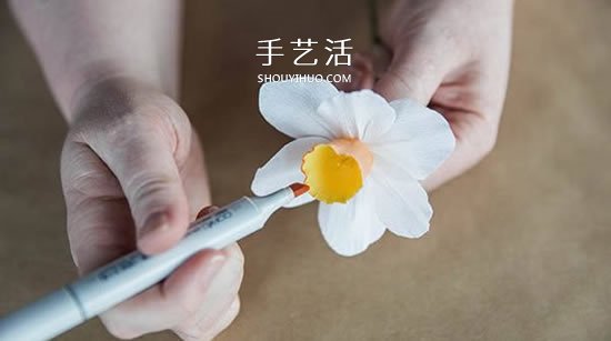 皱纹纸手工制作水仙花 清新脱俗如仙子！