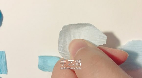 简单又漂亮的皱纹纸洋牡丹做法图解