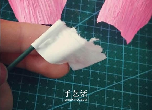 皱纹纸手工制作美丽纸花的做法图解