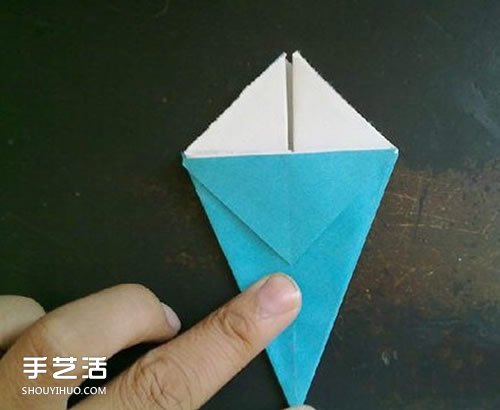 折纸康乃馨步骤图解 康乃馨的折法简单易学