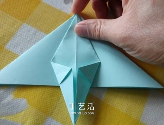 百合花怎么折图解教程 折纸百合的过程步骤
