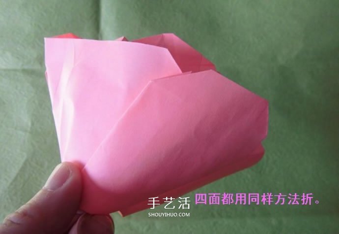 酒杯玫瑰的折法图解 手工折纸酒杯玫瑰过程