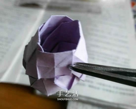 贝利尔玫瑰的折法图解 怎么折纸贝利尔玫瑰