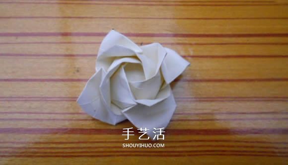 折纸福山玫瑰折法图解 福山玫瑰花的折法步骤