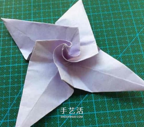 超简单玫瑰花怎么折 不难玫瑰花的折纸图解