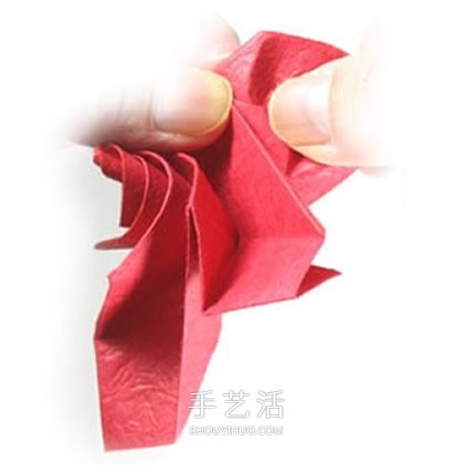 五瓣玫瑰花的折法图解 手工折纸五瓣玫瑰步骤