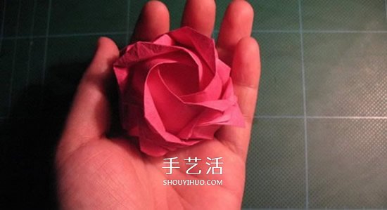 GG玫瑰花的折法图解 漂亮又详细玫瑰花折纸