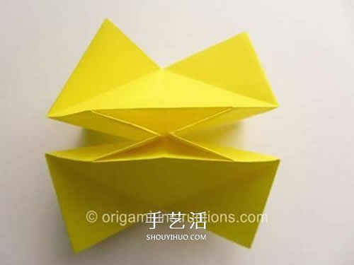 新旋转玫瑰花的折法 折纸旋转玫瑰的步骤图