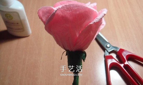 DIY纸藤玫瑰花图解教程 纸藤制作玫瑰的步骤