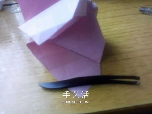 AP玫瑰折纸方法图解 漂亮花型玫瑰怎么折图解