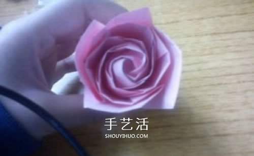 AP玫瑰折纸方法图解 漂亮花型玫瑰怎么折图解