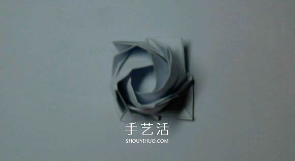 福山玫瑰改造而来 漂亮四角玫瑰花的折法图解