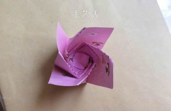 手工川崎玫瑰折纸图解 步骤图片拍摄很清晰！