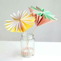 简单又漂亮纸花的折法图解 有16个花瓣！