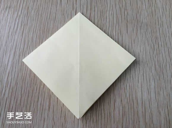 八瓣花的折法图解教程 折纸八瓣花的过程步骤