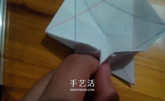 3D立体雪花的折纸图解 复杂精美雪花的折法