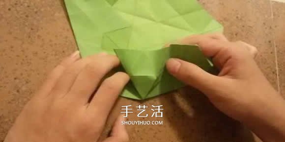 漂亮纸花的折法 手工折纸六角星花的步骤图解