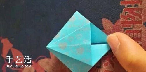 一张纸折幸运草的折法图解 折纸步骤挺简单