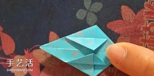 一张纸折幸运草的折法图解 折纸步骤挺简单