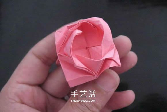 赠送初恋的小礼物！折纸蔷薇戒指的折法图解