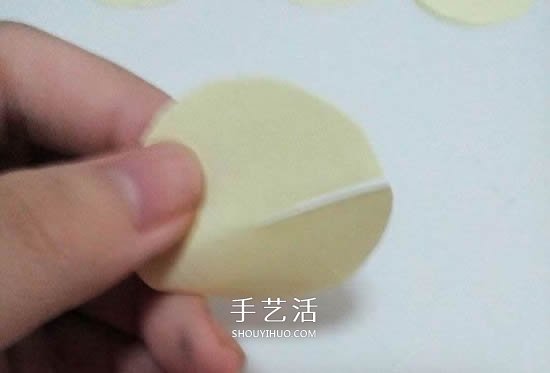 简单纸花怎么做图解 组合式花朵的制作方法