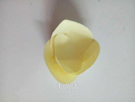 简单纸花怎么做图解 组合式花朵的制作方法