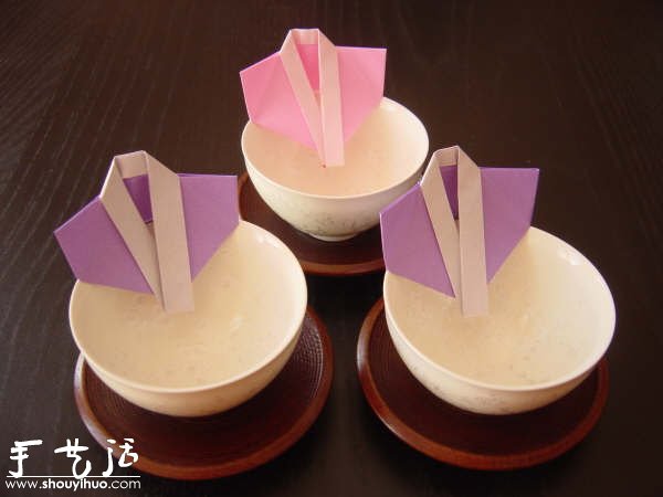另一款日式餐巾纸折纸方法