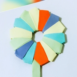 彩虹棒棒糖的折法图解 儿童折纸棒棒糖的方法