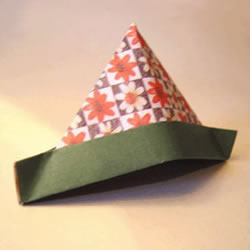 简单又漂亮三角帽折纸 可爱三角帽的折法图解