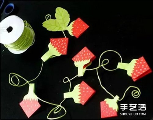 儿童折纸草莓的折法图解 可以做墙饰或项链 
